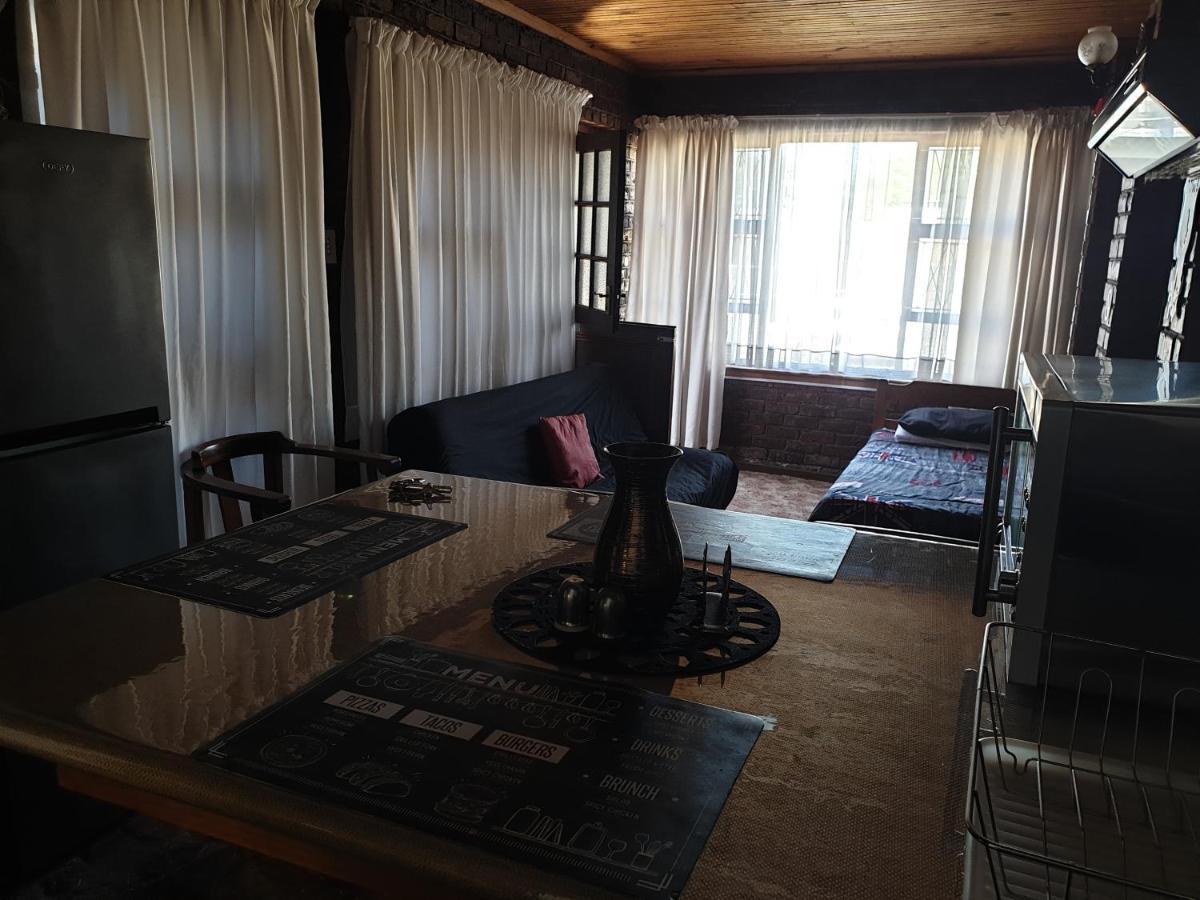 Serendipity Self Catering One Bedroom *