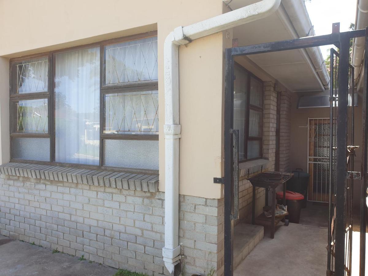Serendipity Self Catering One Bedroom Apartment *